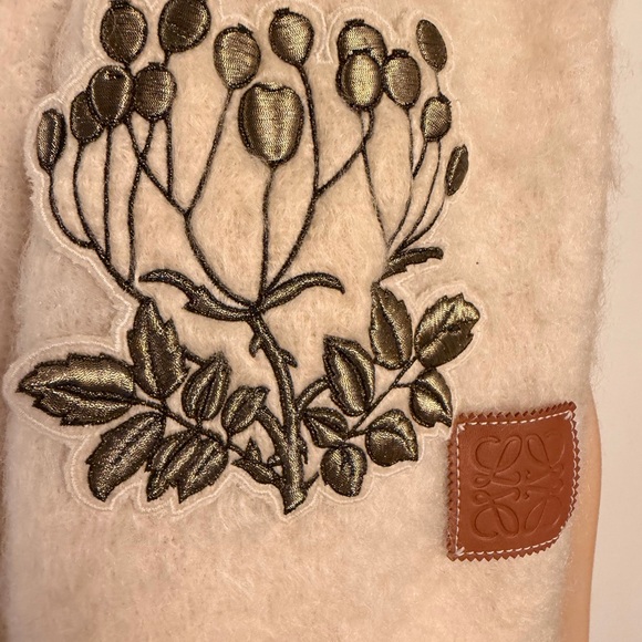 Loewe Cream Embroidered Fringe Scarf - Women Accessories - Picture 2 of 9